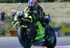 Ai Ogura bajó el récord de Brno y lideró el viernes de MotoGP en República Checa