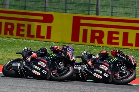 Marco Bezzecchi lideró un emotivo 1-2 de Aprilia en el GP de Italia