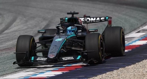 George Russell ganó en un apretado final el GP de Austria. Colapinto llegó 15