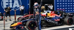 Verstappen gan贸 una dram谩tica carrera Sprint en Singapur. Abandono de Colapinto